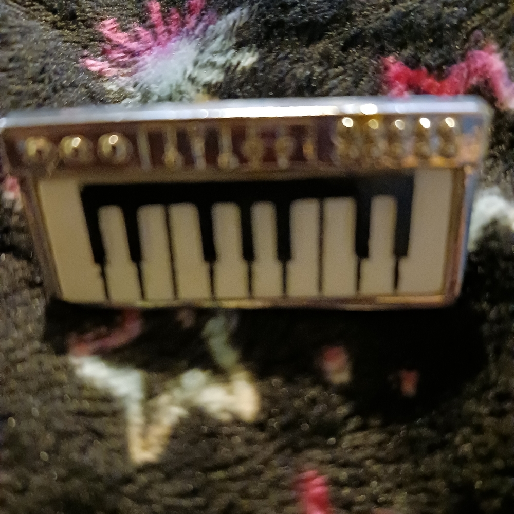 Piano ring